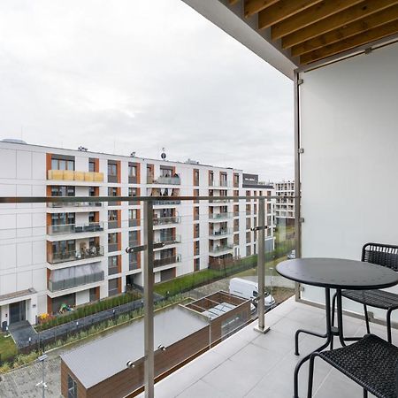 Premium Apartments Poznan Airport By Noclegi Renters Eksteriør bilde