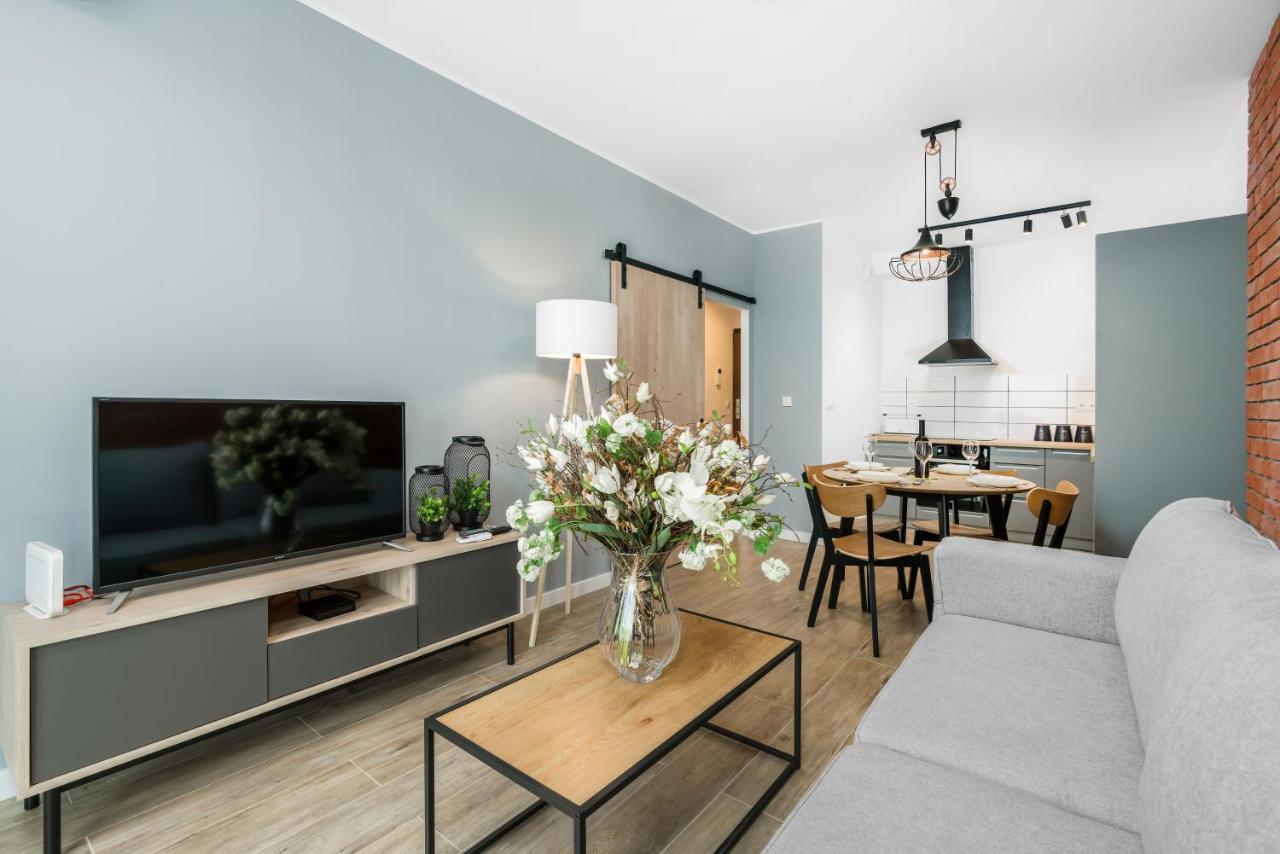 Premium Apartments Poznan Airport By Noclegi Renters Eksteriør bilde
