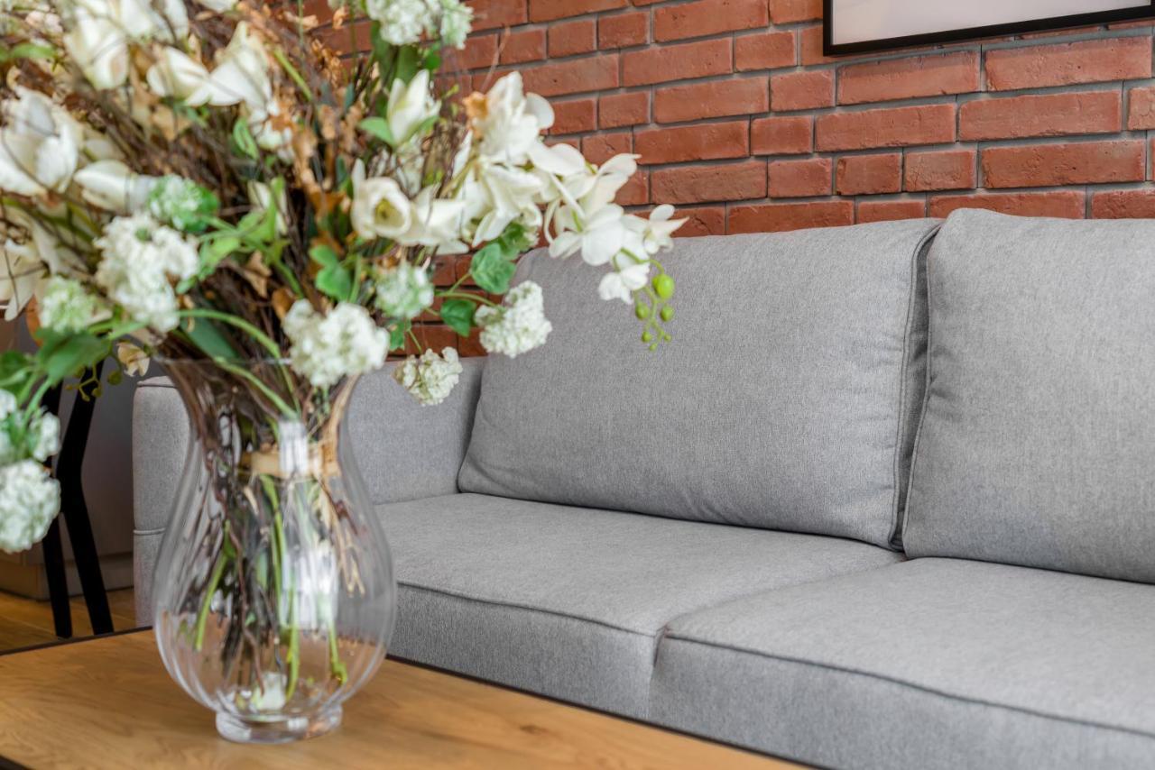 Premium Apartments Poznan Airport By Noclegi Renters Eksteriør bilde