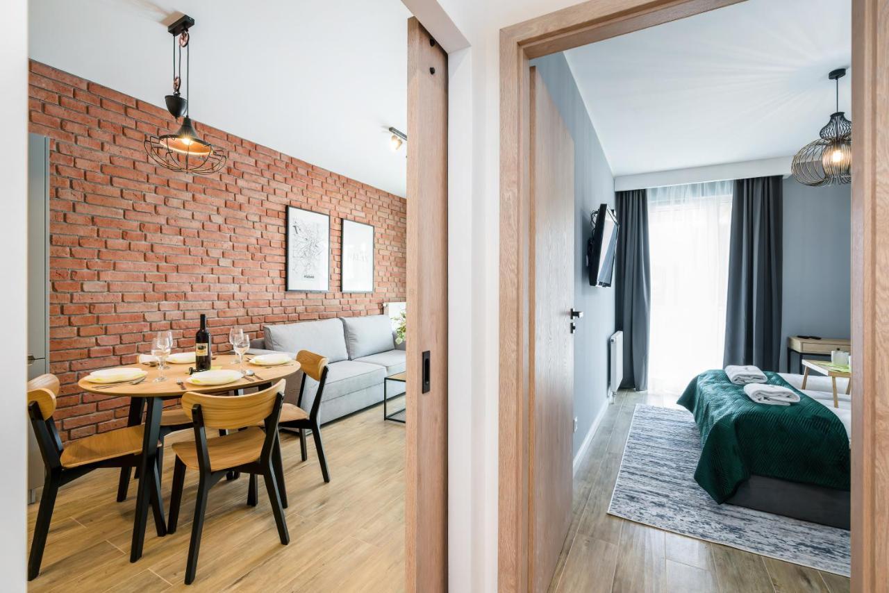 Premium Apartments Poznan Airport By Noclegi Renters Eksteriør bilde