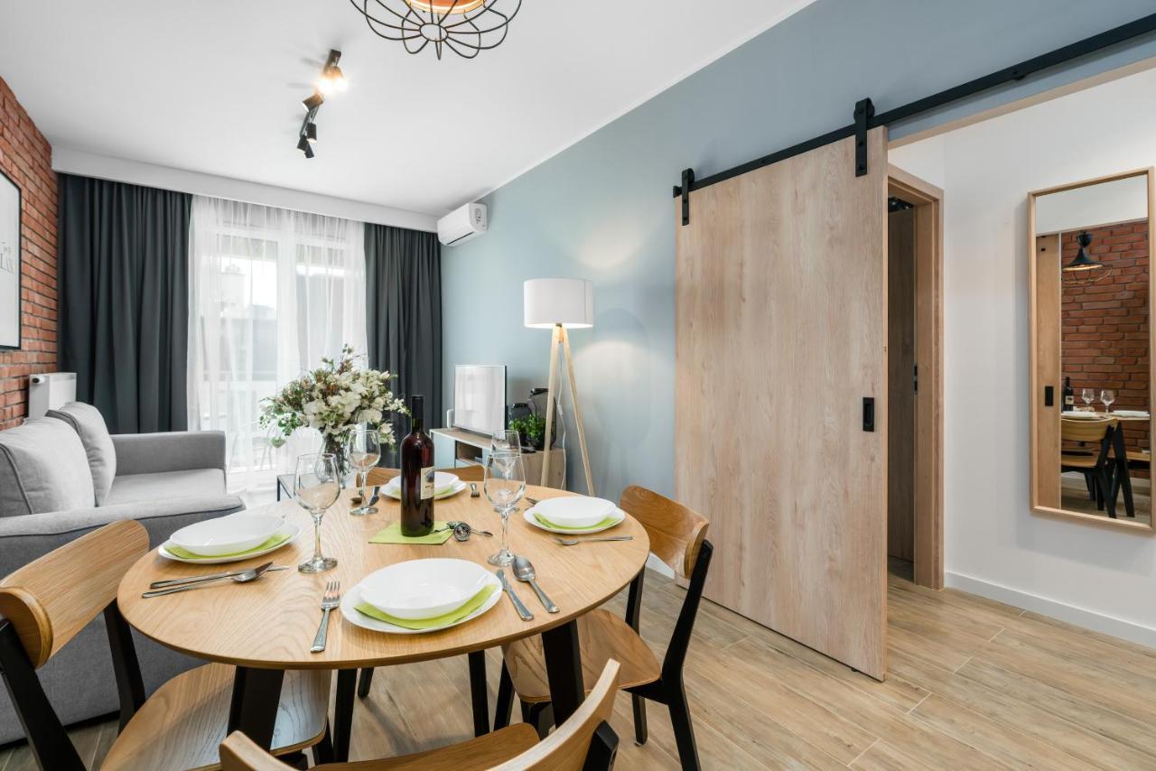 Premium Apartments Poznan Airport By Noclegi Renters Eksteriør bilde